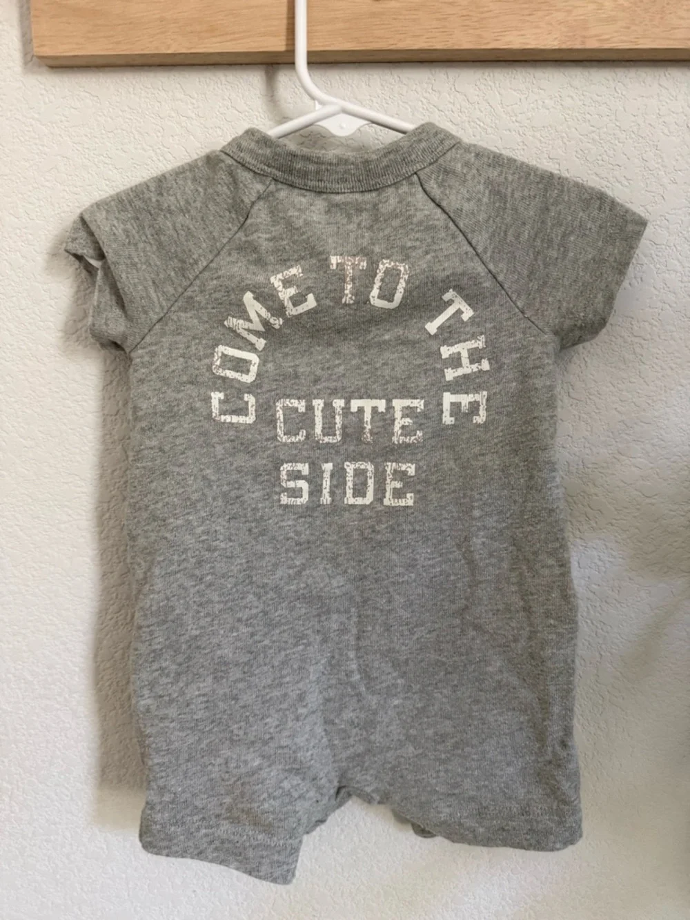 GAP Gray Short Sleeve Baby Yoda One-Piece